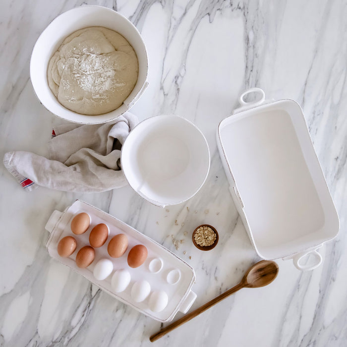 Lastra White Rectangular Baker