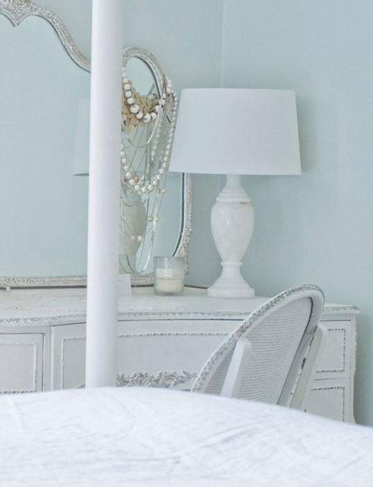 Pale Powder - No. 204