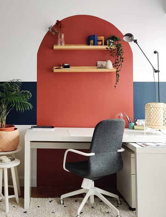 Picture Gallery Red - No. 42