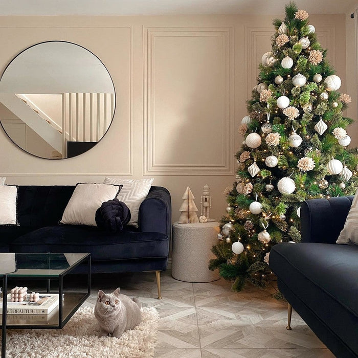 Joa's White - No. 226